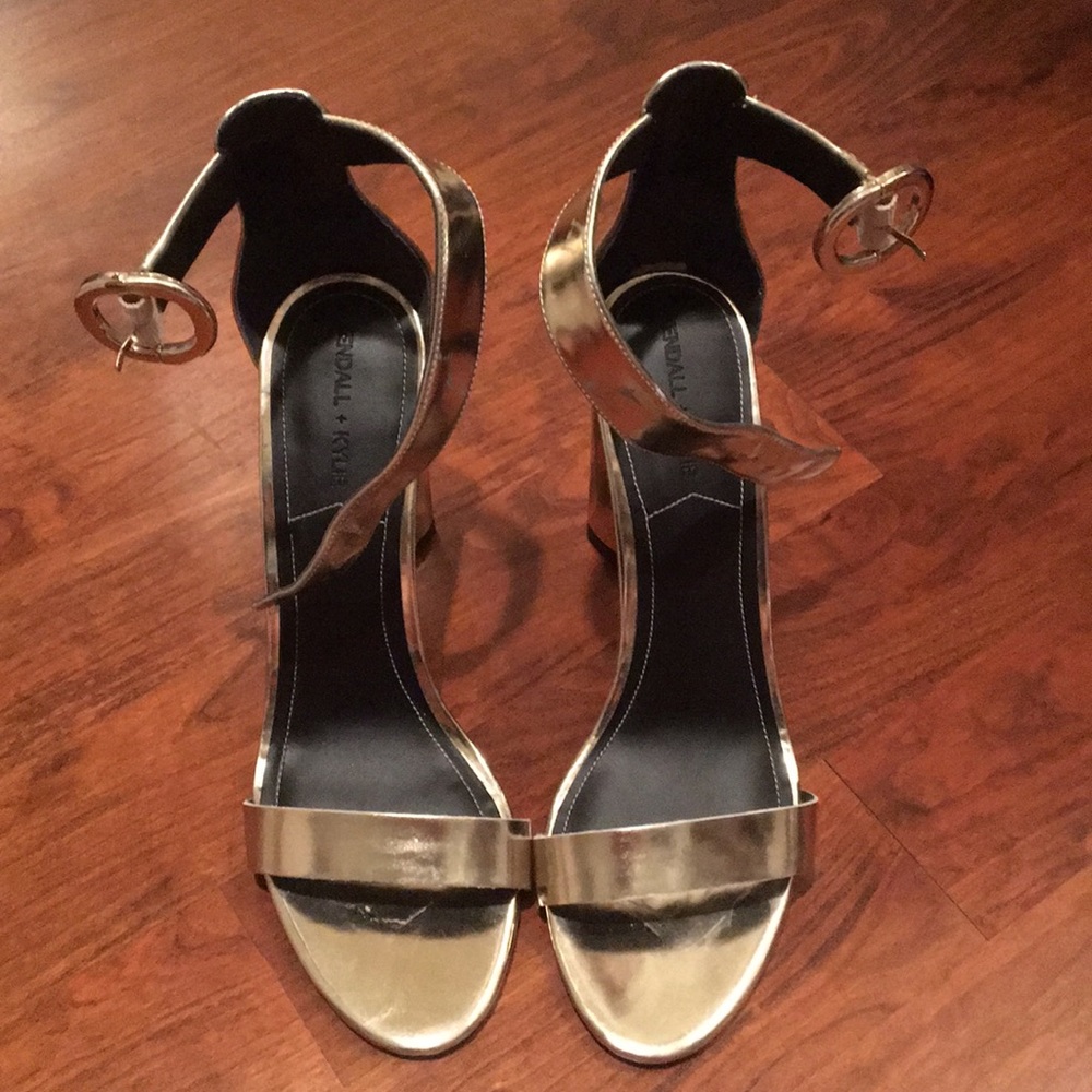 Kendall and Kylie Block Giselle Heel Sandal